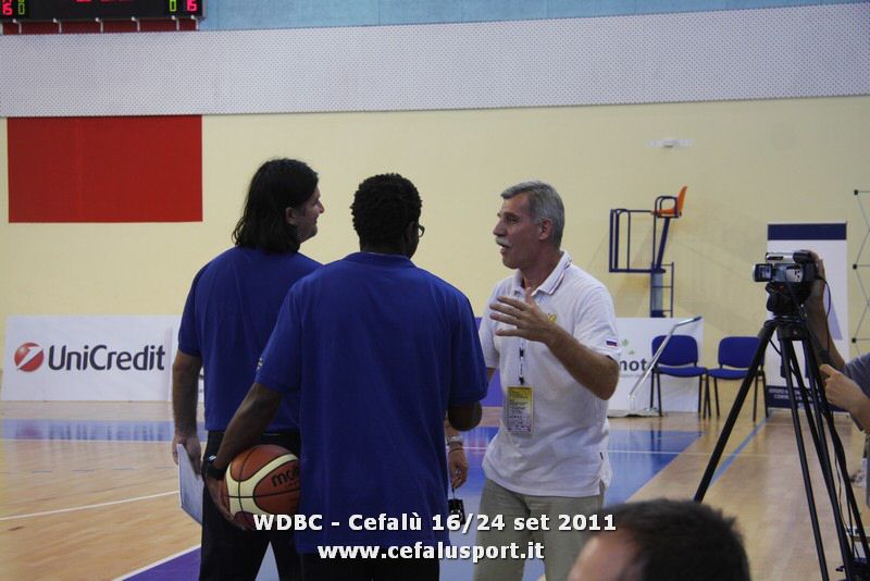 110922 basket 042_tn.jpg